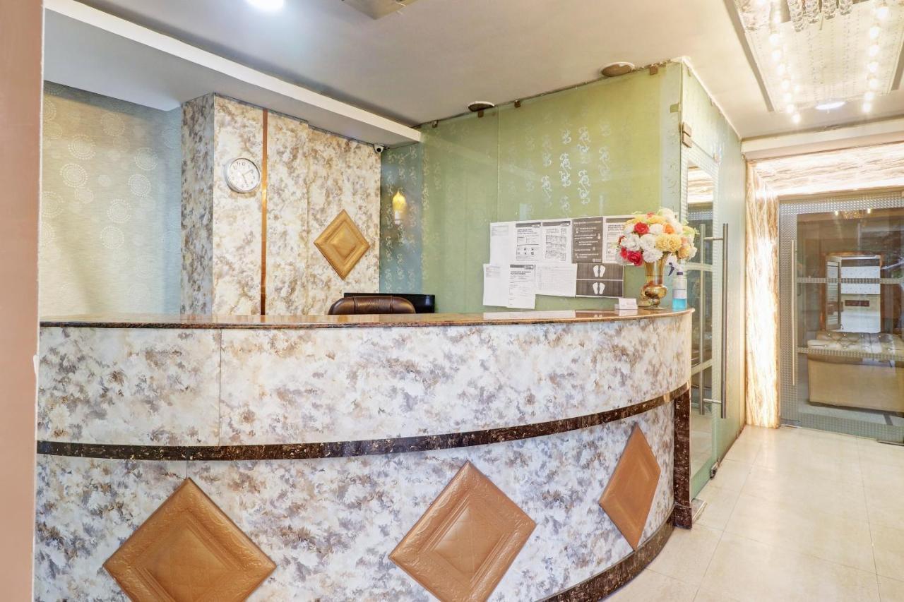 Oyo Townhouse 748 Hotel Parth Paradise Ghaziabad Exterior photo